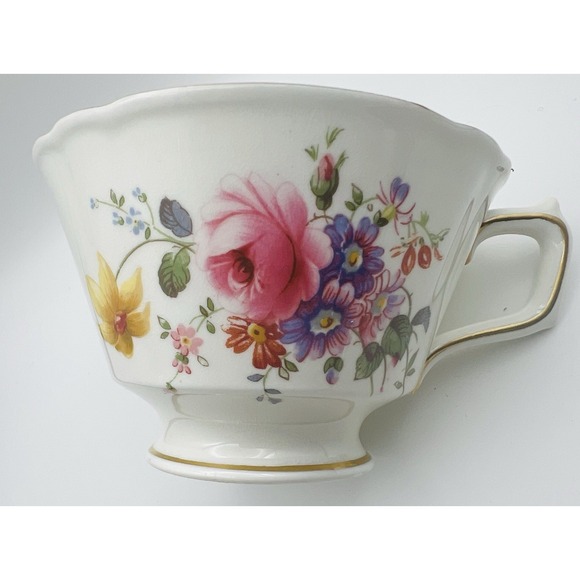 Royal Crown Derby Bone China Teacup Saucer Floral Gold Trim England Vintage - Picture 5 of 16